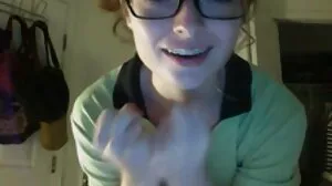 Niesamowita brunetka sex dojrzałe mamuśki Alexia Anders cieszy się intensywnym waleniem