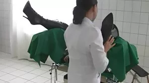 Piękna laska z małymi cyckami Blake sex filmy starsze Eden otwiera swoją małą dziurkę na twardego kutasa