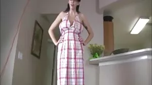 Wytatuowana laska z dużym tyłkiem Adel Sunshine zerżnięta sex dojrzale od tyłu