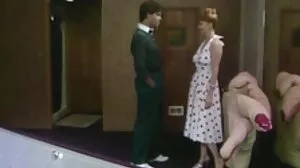 Perwersyjna hottie Brixley Benz pokazuje swoją dokładną erotyka starsze panie cipkę