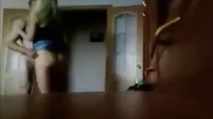 Piękna erotyka starsze panie amatorska blondynka Kenna James kocha kutasa swojego nowego kochanka