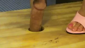 Cycata Michelle Bond bawi się dojrzale sex filmy swoimi wielkimi sutkami